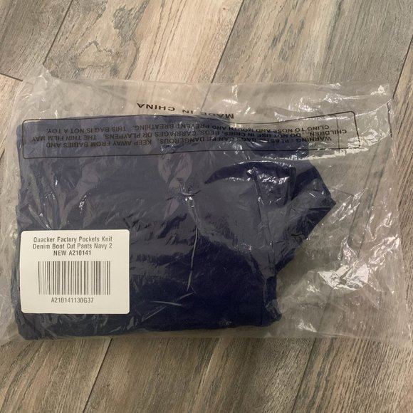 NWT QUACKER FACTORY NAVY DENIM BOOT CUT PANTS 2 - Picture 11 of 13